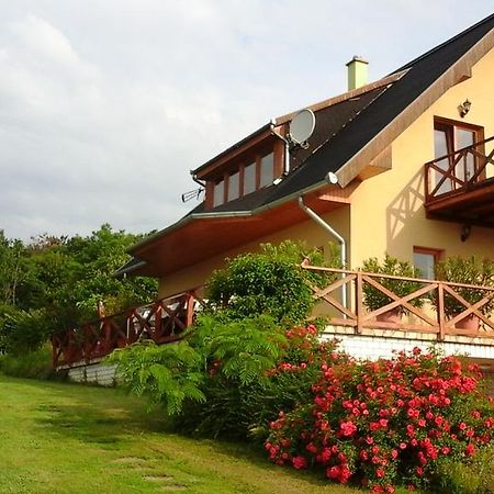 Kincses Vendeghaz Hotel Balatongyorok Luaran gambar
